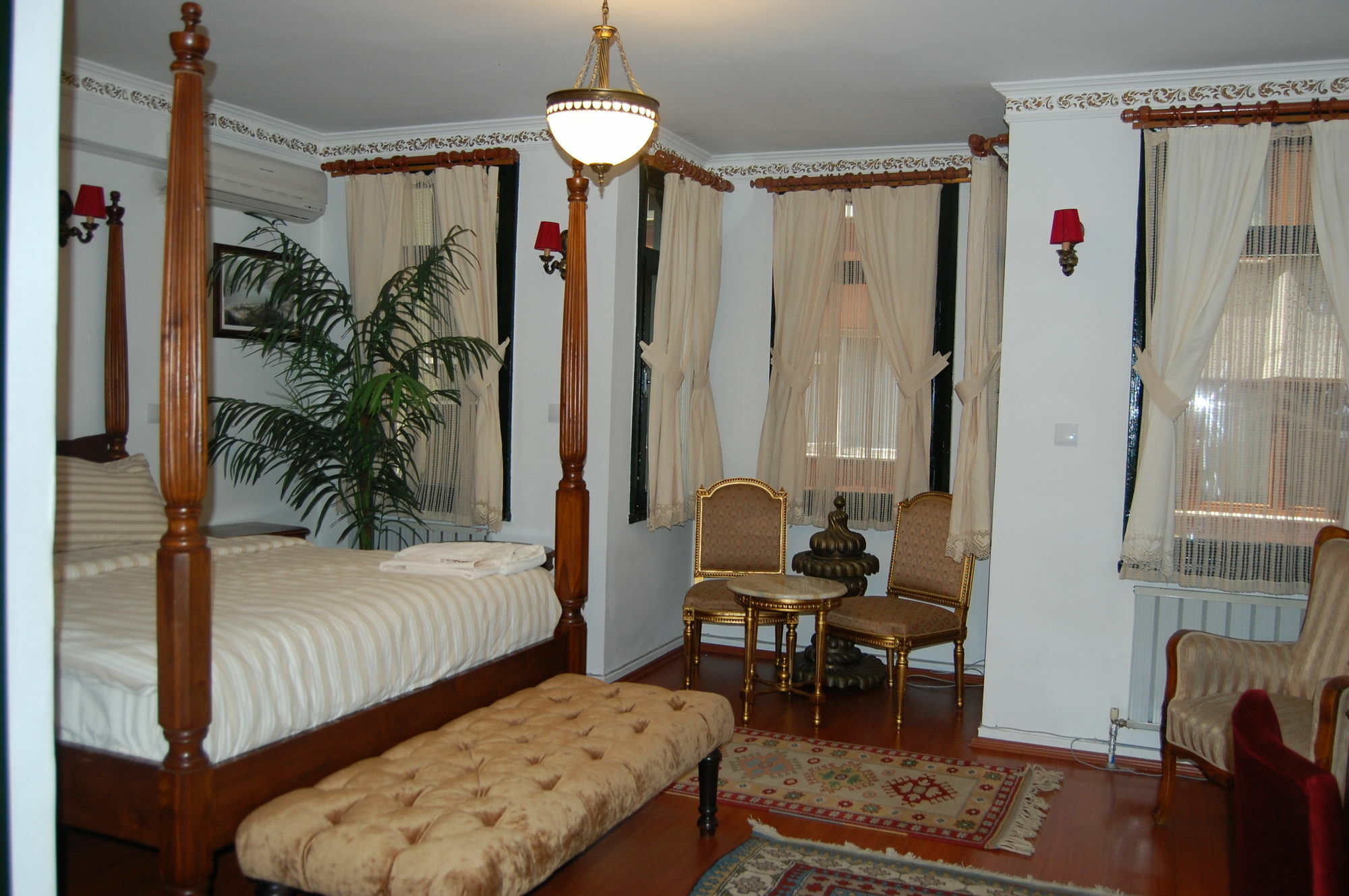 Ortakoy Pasha Konagi Hotel Истанбул Екстериор снимка