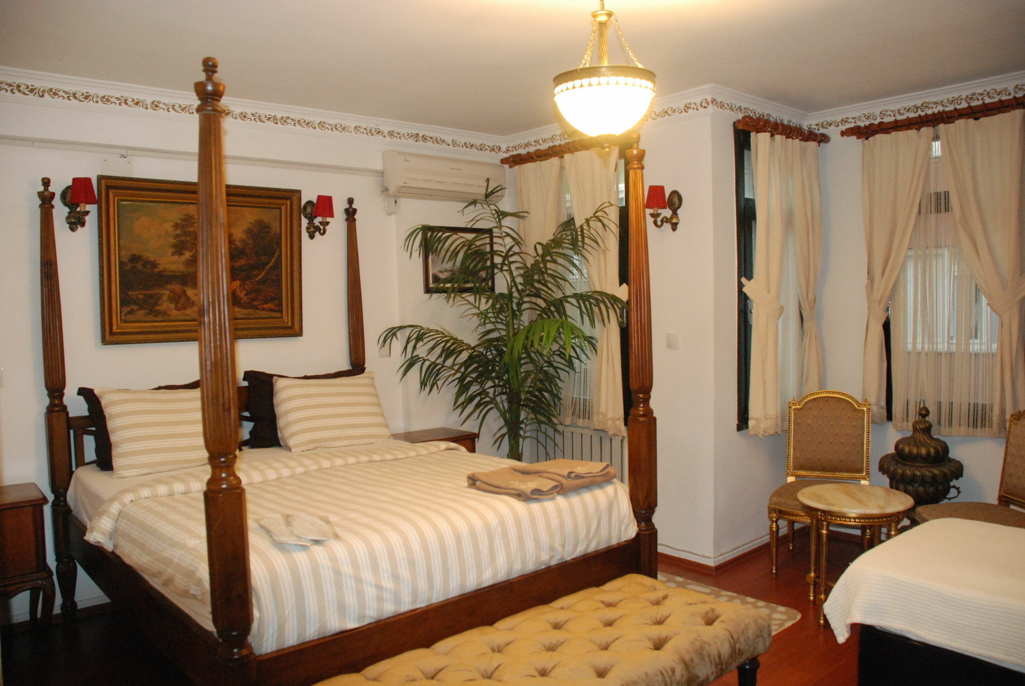 Ortakoy Pasha Konagi Hotel Истанбул Екстериор снимка