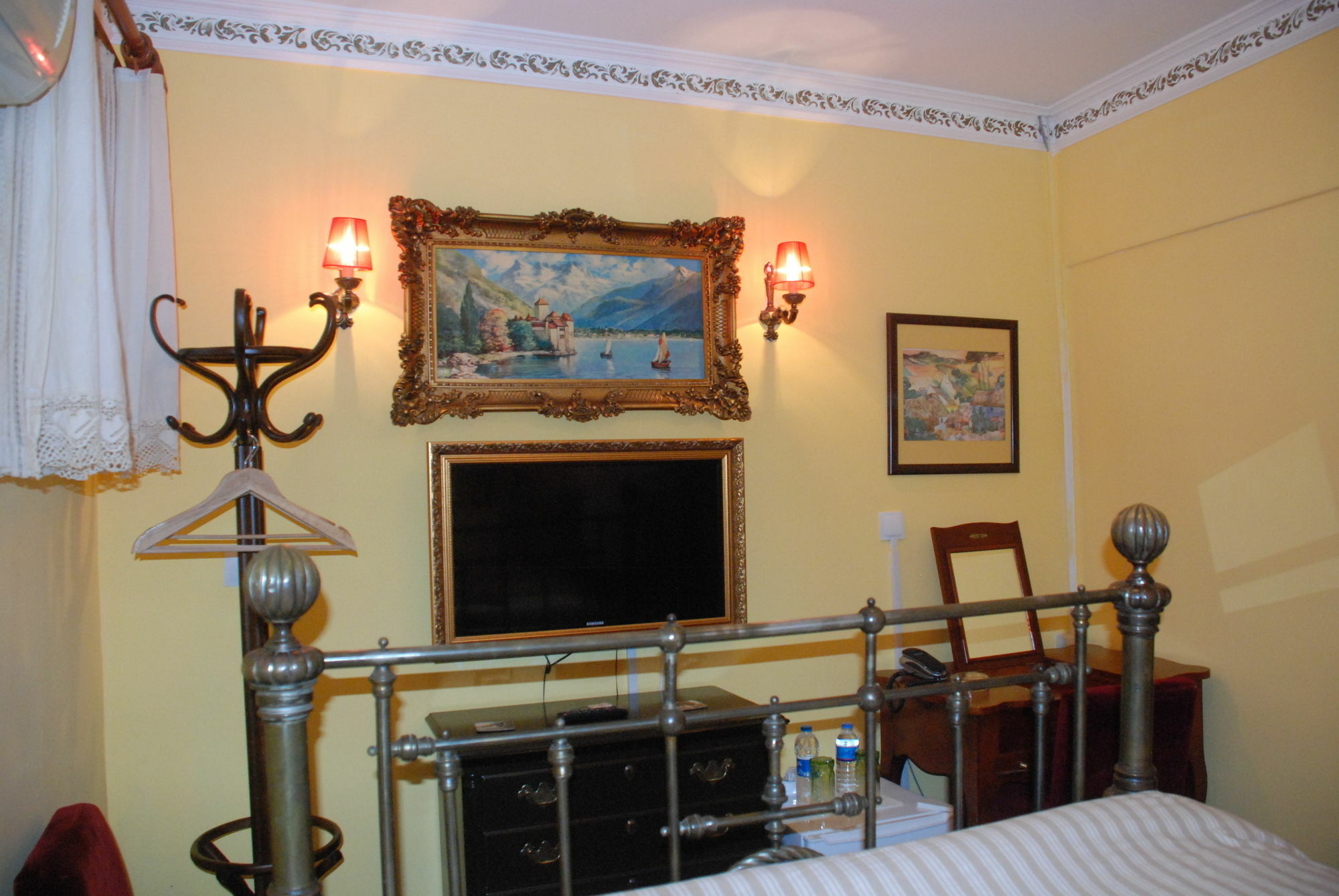 Ortakoy Pasha Konagi Hotel Истанбул Екстериор снимка